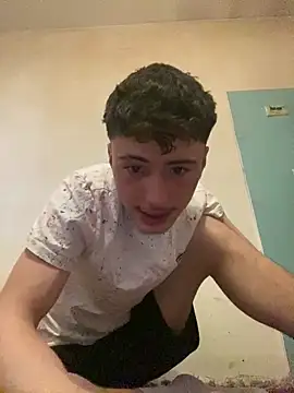 Snapshot of denysio69 chatting on April 3, 2026, 4:13 pm denysio69 online show from April 3, 2026, 4:13 pm