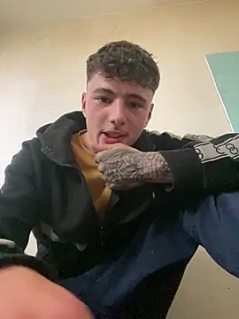 Snapshot of denysio69 chatting on March 29, 2026, 10:17 am denysio69 online show from March 29, 2026, 10:17 am