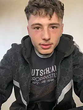 Snapshot of denysio69 chatting on March 31, 2026, 9:11 am denysio69 online show from March 31, 2026, 9:11 am