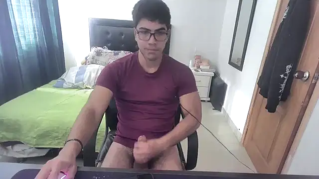 juandoxm4 online show from June 2, 2026, 8:42 pm