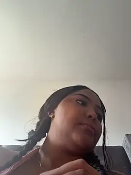 Snapshot of DaniXxx1 chatting on April 8, 2026, 10:00 pm DaniXxx1 online show from April 8, 2026, 10:00 pm