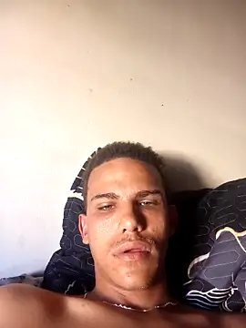 Snapshot of daddys_home69 chatting on March 28, 2026, 8:37 am daddys home69 online show from March 28, 2026, 8:37 am