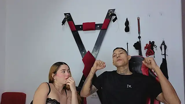 Hana and Zeta2026 online show from April 19, 2026, 12:28 pm