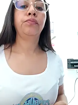 Violeta--7 online show from April 9, 2026, 1:39 pm