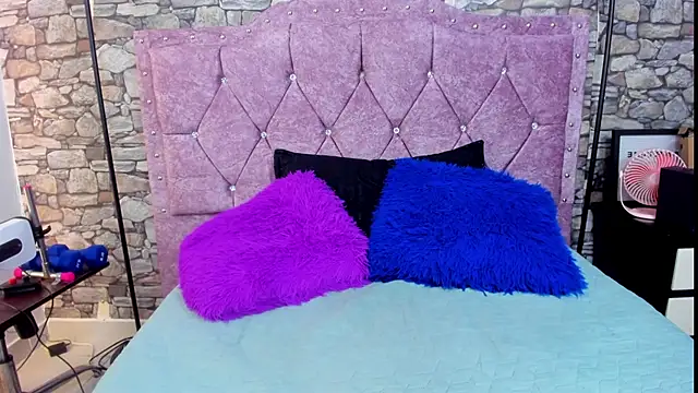 Snapshot of sweet__cherry1 chatting on April 14, 2026, 6:35 pm sweet cherry1 online show from April 14, 2026, 6:35 pm