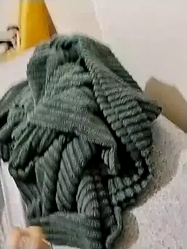 y2561 online show from April 1, 2026, 12:50 pm