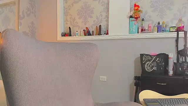 MaicolSmiith  online show from March 31, 2026, 12:56 am