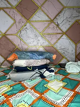 Snapshot of Sami__Yasufdirty chatting on April 8, 2026, 11:06 pm Sami Yasufdirty online show from April 8, 2026, 11:06 pm