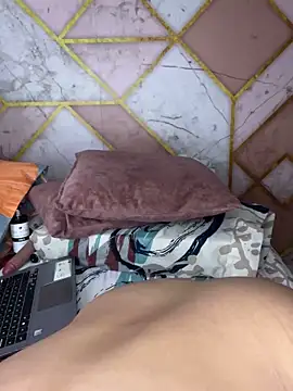 Snapshot of Sami__Yasufdirty chatting on April 7, 2026, 7:04 pm Sami Yasufdirty online show from April 7, 2026, 7:04 pm