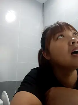 Emm-a- online show from April 9, 2026, 1:40 am