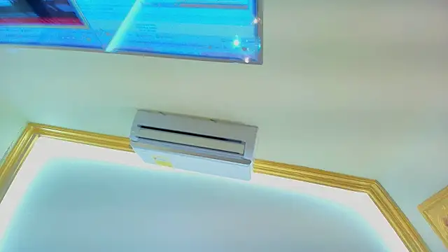 KristinaGriner online show from April 10, 2026, 5:03 am