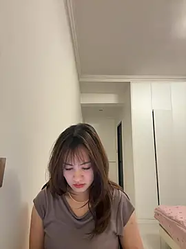 Snapshot of Yang_218 chatting on April 5, 2026, 5:14 am Yang 218 online show from April 5, 2026, 5:14 am