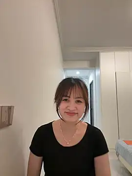 Snapshot of Yang_218 chatting on April 14, 2026, 2:55 pm Yang 218 online show from April 14, 2026, 2:55 pm