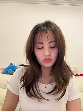 Snapshot of Yang_218 chatting on April 11, 2026, 1:48 pm Yang 218 online show from April 11, 2026, 1:48 pm