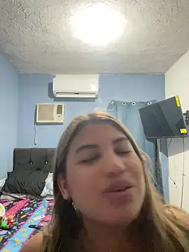 Snapshot of C1N09 chatting on May 28, 2026, 5:37 am C1N09 online show from May 28, 2026, 5:37 am