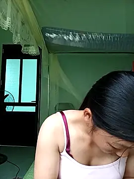 Snapshot of -Quyny- chatting on April 1, 2026, 4:58 am -Quyny- online show from April 1, 2026, 4:58 am