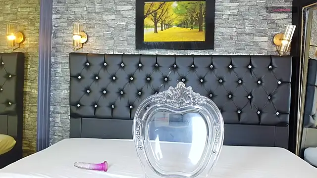  Carolyn online show from March 31, 2026, 3:41 am