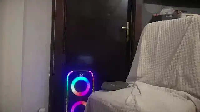 jackpotbaby online show from April 3, 2026, 7:09 pm