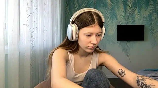 Kate Jomallona online show from April 4, 2026, 6:09 am