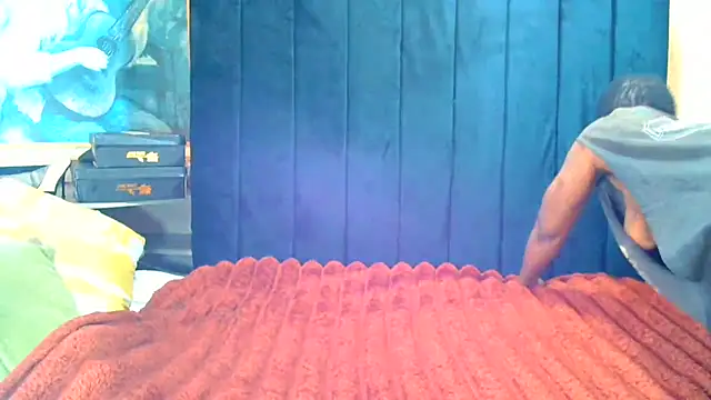Snapshot of CaramelCandyxx chatting on July 16, 2026, 6:21 am CaramelCandyxx online show from July 16, 2026, 6:21 am