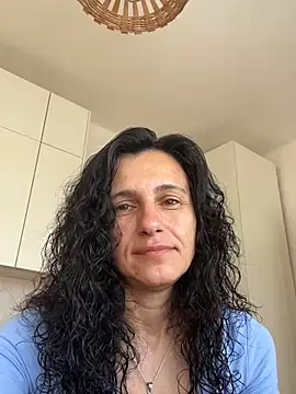 Snapshot of StellaMia263 chatting on June 18, 2026, 7:40 am StellaMia263 online show from June 18, 2026, 7:40 am
