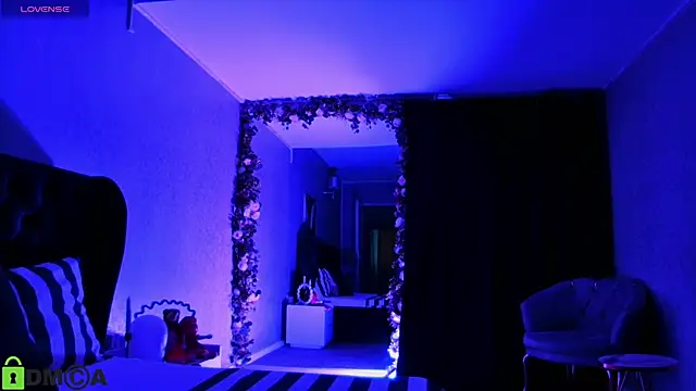 Snapshot of BellaMusse chatting on April 4, 2026, 4:30 am BellaMusse online show from April 4, 2026, 4:30 am