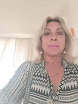 Anabel-456 online show from April 6, 2026, 3:24 pm