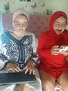 Snapshot of alia_asad chatting on July 28, 2026, 2:13 pm alia asad online show from July 28, 2026, 2:13 pm