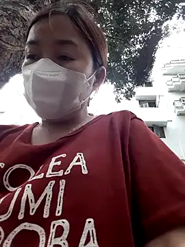 hana 2girl online show from April 20, 2026, 8:06 am