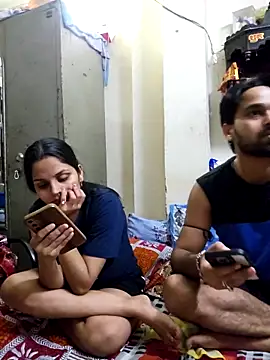 sexygirlsind1 online show from April 9, 2026, 6:36 pm