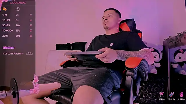 Snapshot of mathew_hot21 chatting on April 9, 2026, 4:02 pm mathew hot21 online show from April 9, 2026, 4:02 pm