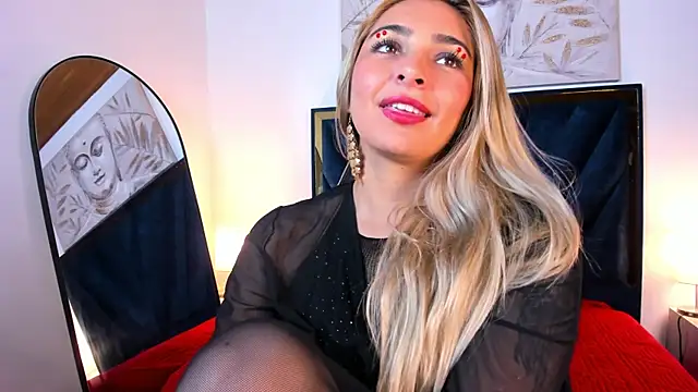 Snapshot of Catalina_Osorio chatting on July 15, 2026, 12:23 pm Catalina Osorio online show from July 15, 2026, 12:23 pm