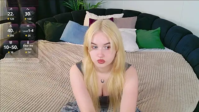 Snapshot of Lilly_Eyes chatting on May 21, 2026, 1:08 pm Lilly Eyes online show from May 21, 2026, 1:08 pm