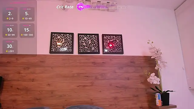 Snapshot of SUSAN-BLUE chatting on April 8, 2026, 9:05 pm SUSAN-BLUE online show from April 8, 2026, 9:05 pm