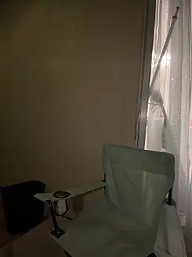 Snapshot of RoxyRedXO12 chatting on April 12, 2026, 3:32 am RoxyRedXO12 online show from April 12, 2026, 3:32 am