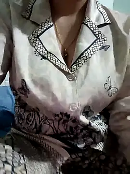 Snapshot of _Mito_69_ chatting on April 2, 2026, 12:07 am Mito 69 online show from April 2, 2026, 12:07 am