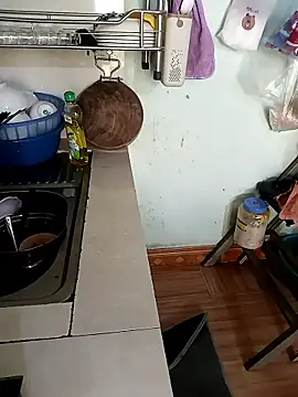 Snapshot of _Mito_69_ chatting on April 15, 2026, 5:24 am Mito 69 online show from April 15, 2026, 5:24 am