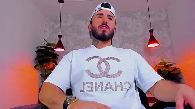 Snapshot of martin_foster_ chatting on April 7, 2026, 3:19 am martin foster online show from April 7, 2026, 3:19 am