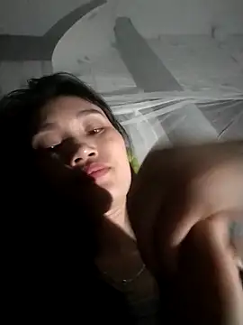 Saryloveparadise online show from April 2, 2026, 7:31 pm