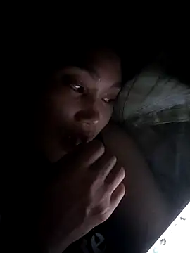 Saryloveparadise online show from April 14, 2026, 7:30 pm