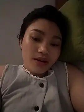 Saryloveparadise online show from April 16, 2026, 9:10 am