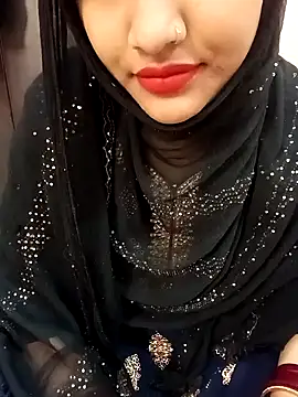 Miss Noor   online show from April 8, 2026, 7:32 am