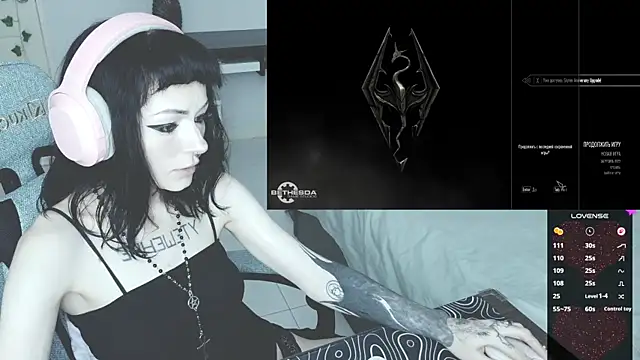 H3xD0ll online show from June 19, 2026, 2:45 pm