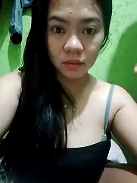 sweety honey27 online show from April 16, 2026, 9:26 pm