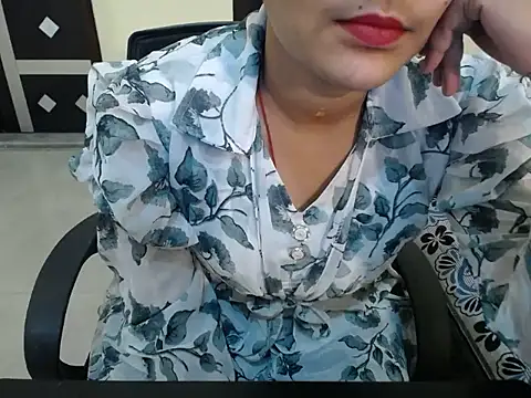 Snapshot of Riya_saini06 chatting on April 8, 2026, 6:04 am Riya saini06 online show from April 8, 2026, 6:04 am