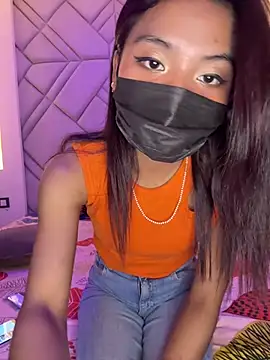 AngelByHeart online show from April 5, 2026, 2:13 pm