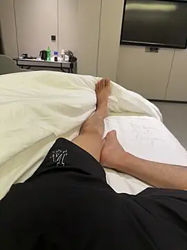 tanhualang001 online show from April 18, 2026, 12:40 pm