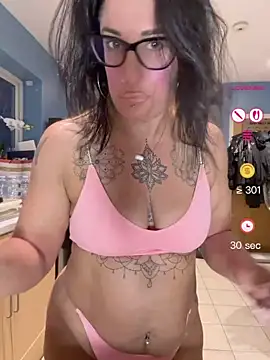 IvyBelleMilf online show from May 30, 2026, 8:47 pm