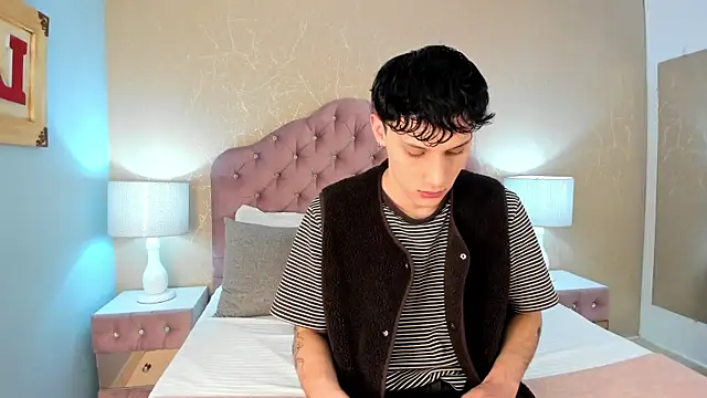 LephyStar online show from May 19, 2026, 4:08 am