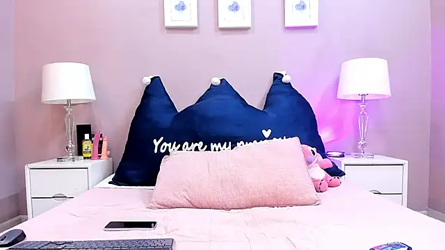 MAYTEMINAJ online show from May 27, 2026, 9:55 pm